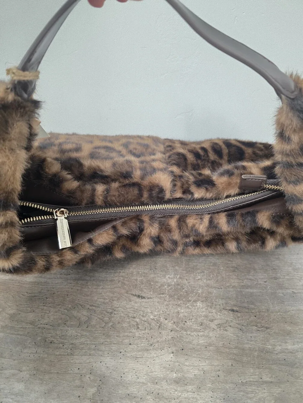 Viral EN EXPRESSIONS NYC Leopard Print Faux Fur Hobo Bag New